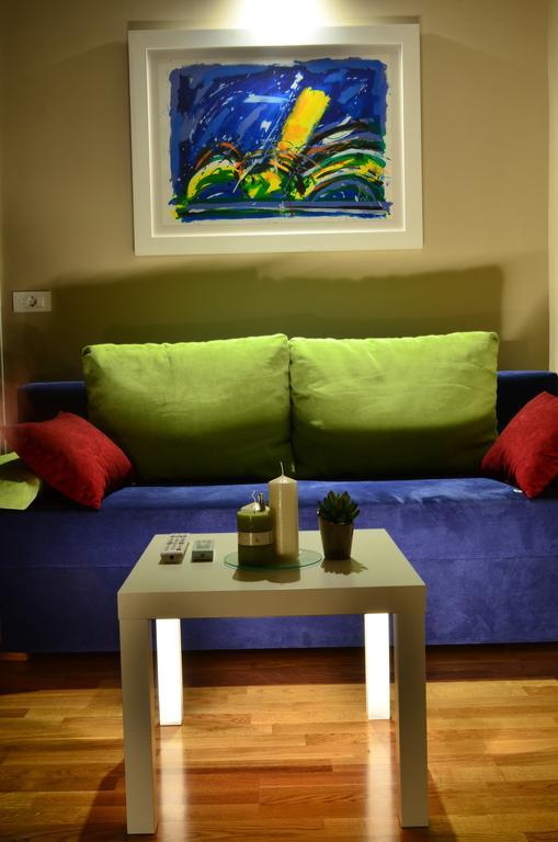 Apartments Downtown Загреб Стая снимка