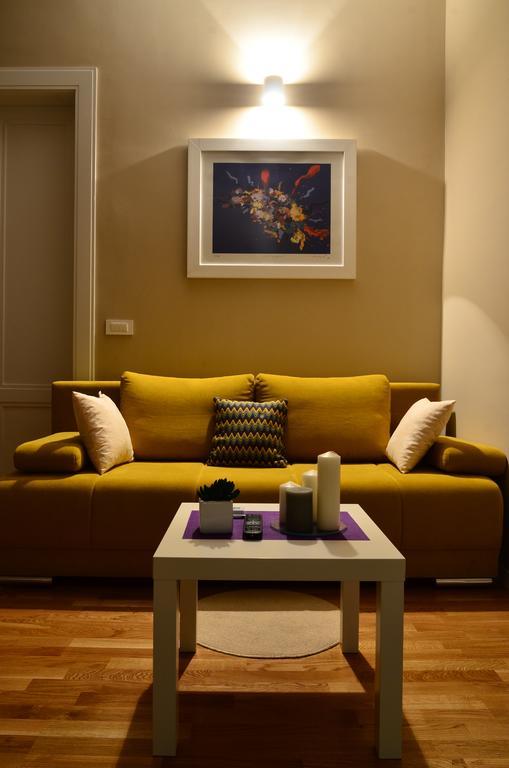 Apartments Downtown Загреб Стая снимка
