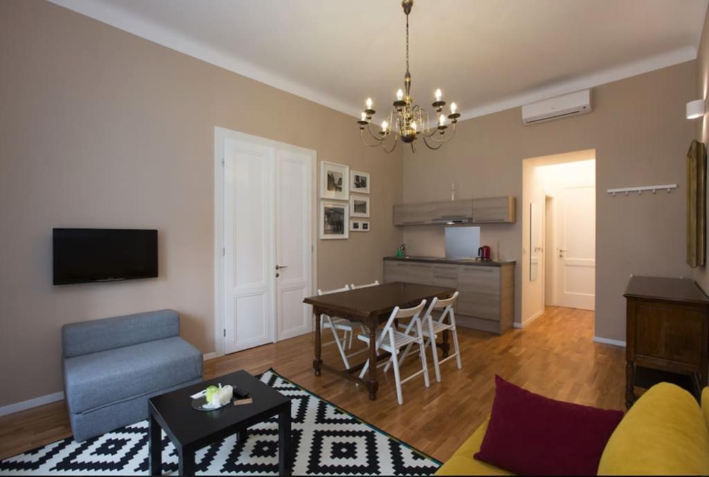 Apartments Downtown Загреб Екстериор снимка
